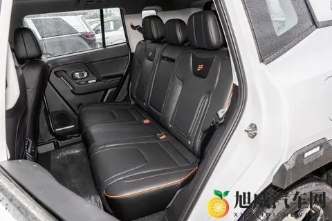 15万买辆“全能车”？方盒子山海T1，通勤露营都在行-1