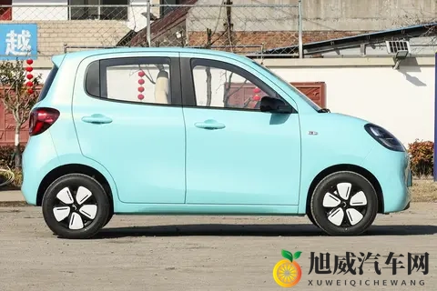 2025款五菱宏光MINIEV选买指南：328万起的代步神器，这版最实用-1