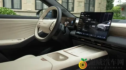 东风日产N6预售  1069万起，这次把“省心家轿”卷进了插混赛道-3