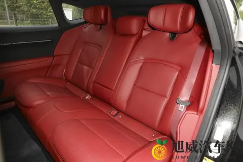 阿维塔12：多方面实力均衡，实用又全面，各方面都挑不出毛病-2