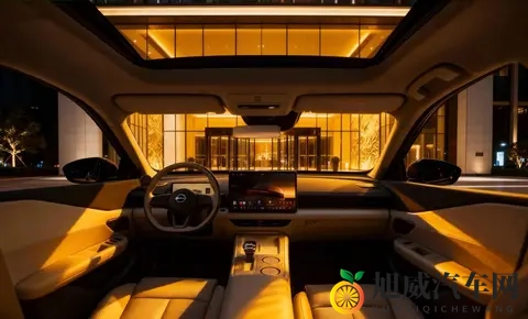 新款日产天籁,这外观内饰你是否喜欢?-1