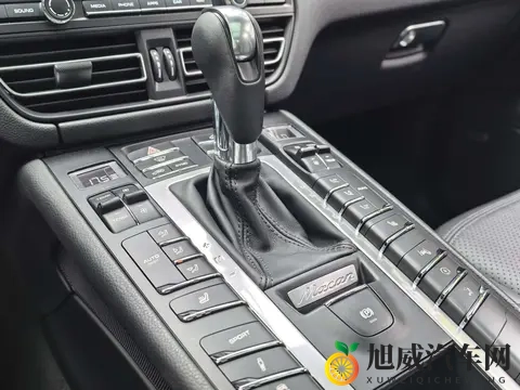 1098万起 埃安i60增程版配置对比 家用谁更合适？-1