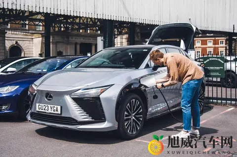 填补燃油税收入缺口，英国拟对电动汽车征收行驶里程税-1