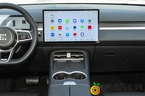 第三代蓝电 E5 PLUS 重塑插混 SUV 价值，1198 万起解锁三重惊喜-2