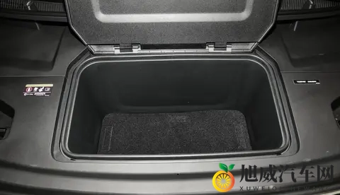 这台极氪ZEEKR 009，享受多重优惠政策，值得购买吗？-1