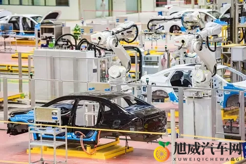 “退补”倒计时！10月卖出2辆新车就有一辆新能源-1