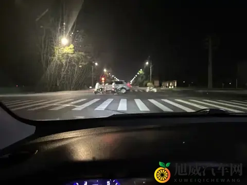 一个新手自述：开车1年半后，才知道晚上跑高速才是最安全的！-1