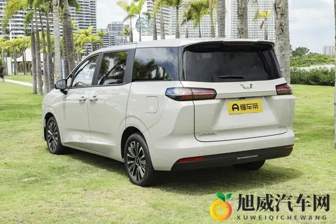 了解过星光730，10万级闭眼入！买MPV终于不用委屈将就了？-2