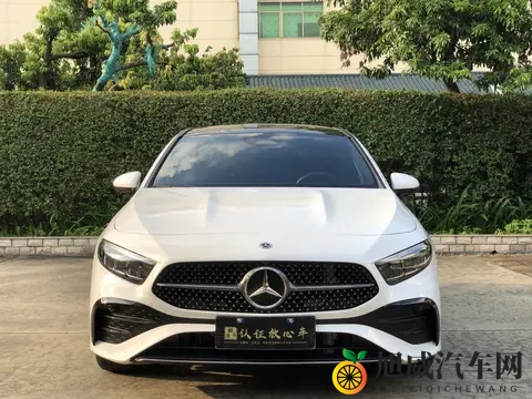 张雨欣惊艳的凹造型图片：汽车时尚风潮：个性设计与智能配置引领潮流-2