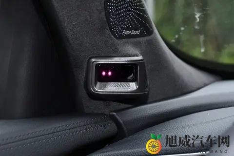 85万辆的底气！星越L五大豪华+金秋福利，燃油SUV闭眼选不踩坑​-1