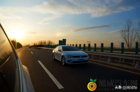 刹车神话被戳破!奇瑞高管直言“瞬间刹停”违反物理定律-1