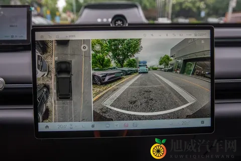 开2025款星纪元ET纯电Ultra四驱，女司机也可以在都市里“撒欢”-2