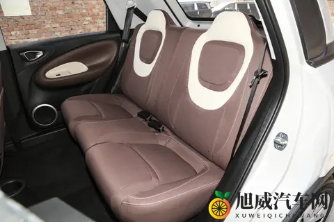 2025 款五菱缤果怎么挑？三款车型从外观到续航-3