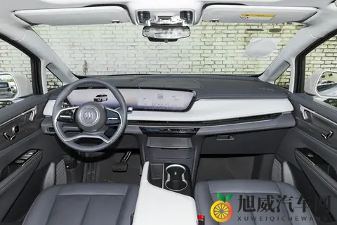 2026 款 GL8 陆尊怎么选？3 款车各有适配，哪款适合你-3