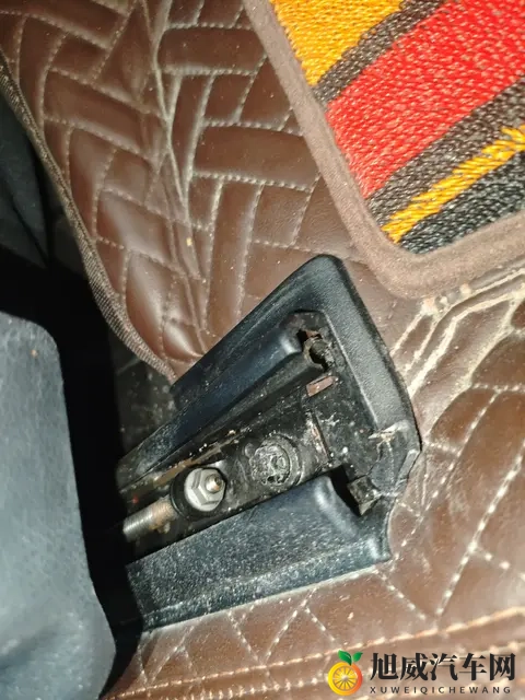 国产AV黄色：国产影视，内容分级严格-1