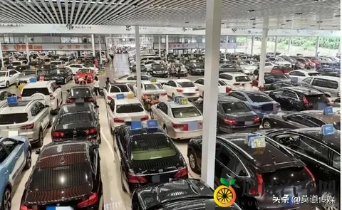 今明两年，刚需买车如果不想被坑，牢记这7字：买大买二、不买油-1