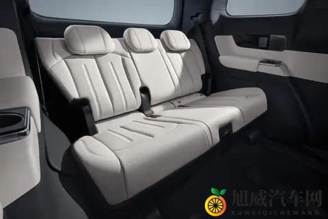 全系降5万,2026款比亚迪夏重新出征-1