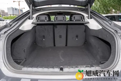 宝马 4 系全系配置拆解！425i_430i_M440i 怎么选？看完不踩坑-3