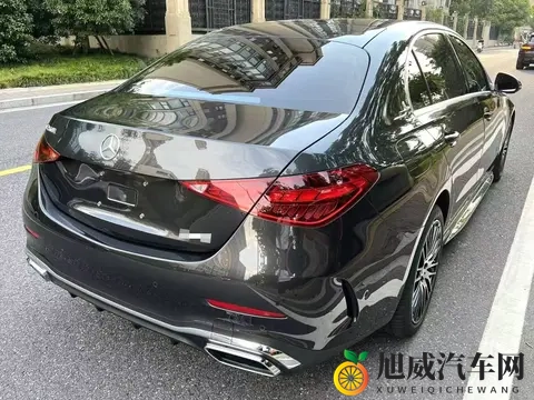 20万拿下准新奔驰C级，体验轻混运动轿跑！-2