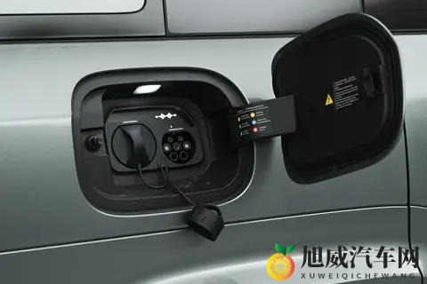 比方盒子更好看,比竞品更好玩儿!方程豹钛7:诗和远方都有了-2