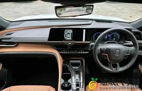 丰田黑武士28万起!混动性能叫板BBA-3