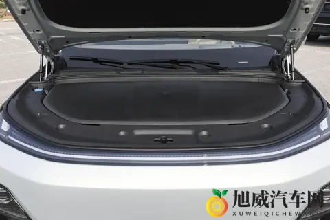 6 座 SUV 新标杆:深蓝 S09 2025 款后驱 Ultra + 超长续航版深度解析-3