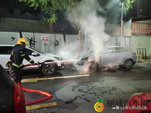 别嘴硬了！磷酸铁锂电池，就是比三元锂电池更安全！-3