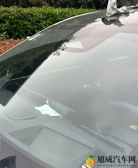 纯电动大六座，会用华为技术吗？疑似日产N8谍照曝光-1