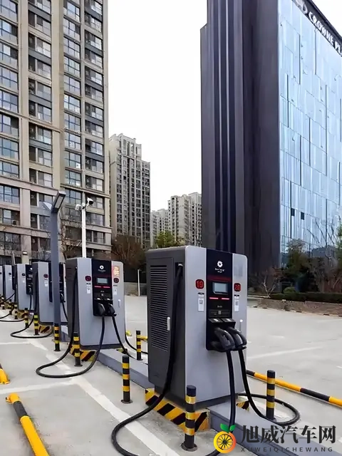 济南明确新能源汽车收费规范:充电服务费与电费外不得加收停车费-3