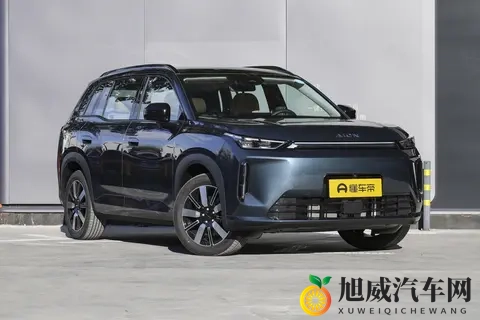 增程车 “油老虎” 标签碎了！AION i60 12 万级开出旗舰质感-3