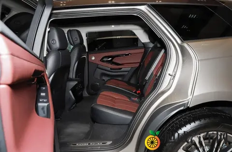 路虎这一回把价格打得噼里啪啦响 中国车商们都在打鼓算账-1