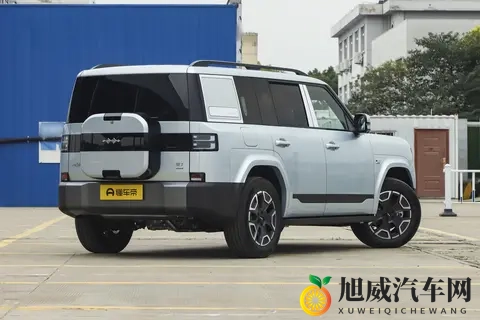 20万买方程豹钛 7，选家庭出行的贴心伙伴，这些实用细节太圈粉！-3