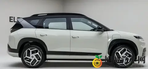 现代汽车出大招，又有一款SUV上市！只卖1198万-1