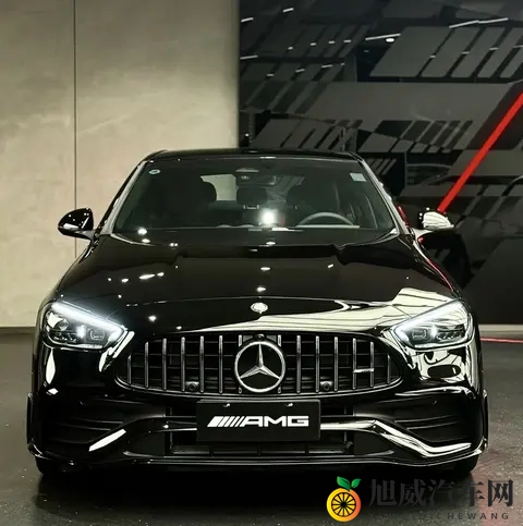 降价没换发动机，AMG C43慌了？性能车市场真变天了-3