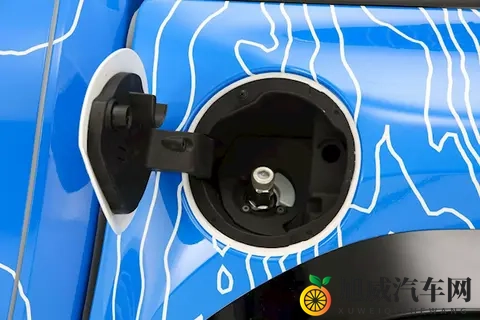 排出来的“废水”能洗澡！丰田推出全新氢动力皮卡-3