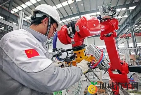 何小鹏称十年后中国汽车品牌格局是“五强和其他”，能否认同？-2