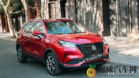 长安在智利推出新款CS15 Plus，配置升级售价还不贵-2