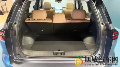 增程市场杀出“黑马”！埃安i60预售1268万起-2