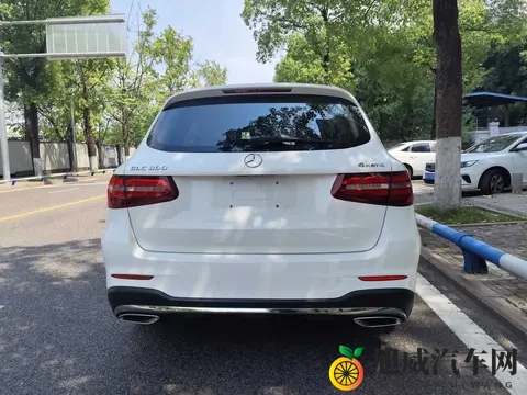 开了7年,11万多拿下17款奔驰GLC,这价格香不香?-3