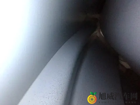 黄色软件app3.0.3免费oppo版大全装扮每日更：汽车装饰新潮流：每日更新，个性十足-3