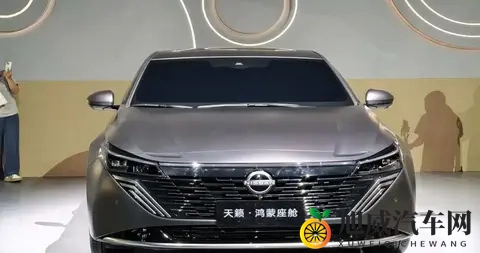 2026款日产天籁实车，车身修长时尚，搭载20T引擎，售价18万起！-1