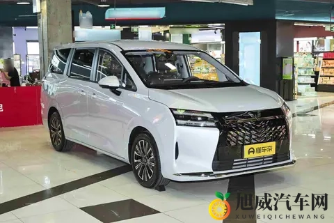 足疗按摩店勾搭女技师：足疗中心暗藏心机，诱惑女技师芳心-2