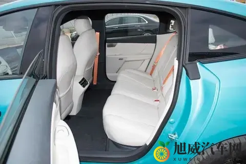 全系激光雷达+8295芯片，试驾奕派eπ007+-3