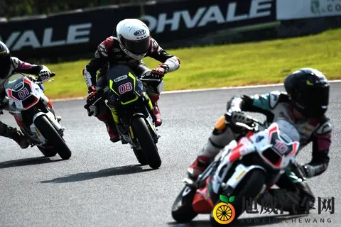 龙争虎斗：FIM MiniGP 中国站 2025 第五回合 190 组回顾-1