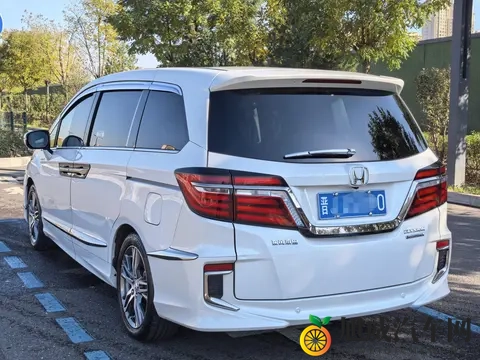 16万多拿下本田艾力绅，家用出行更舒适-2