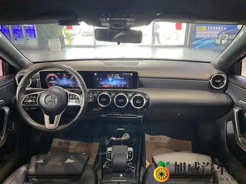10万出头,圆你奔驰梦!19款A200L运动轿车值不值?-1
