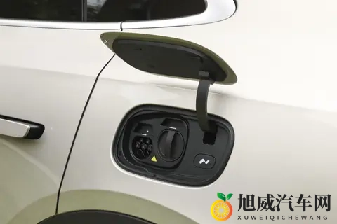 要个性更要安全猛士M817 Hero版来了3019万！-1