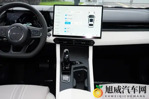 年底想买燃油车？这款 “狠角色” 别错过！聊聊第三代领克03-1