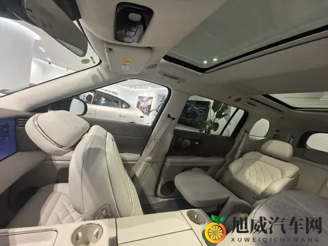 智己LS9实车静态体验，LS7车主哭晕在厕所-2