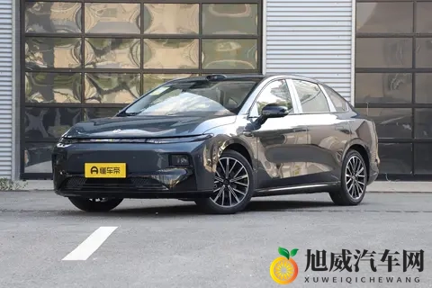 售价1198万，续航650km，配激光雷达，零跑B01值得选吗？-3